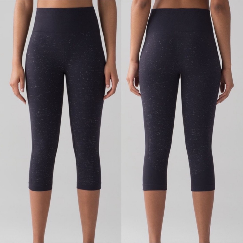 LULULEMON Free to Flow Crop Speckled